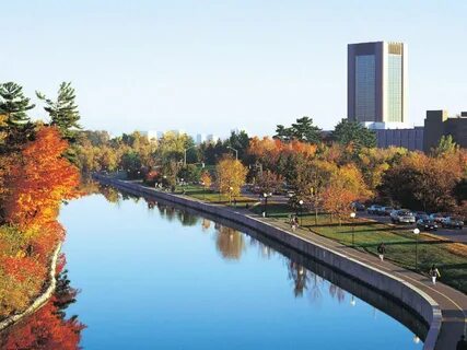kanada-west-universitesi